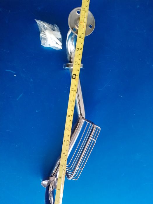 Дръжка за вана със сапунерка