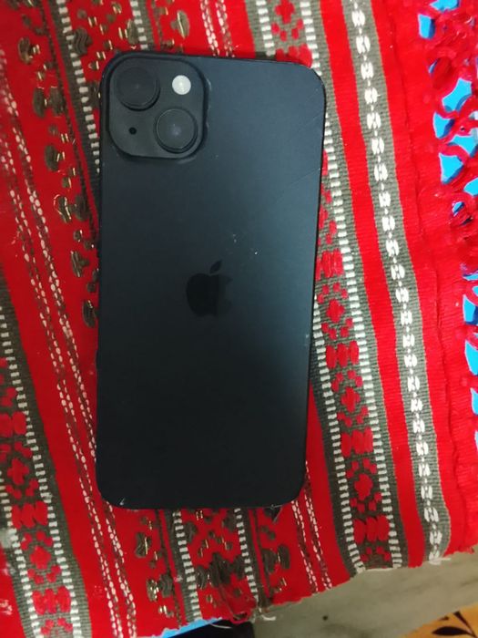 Vând iphone 15 plus