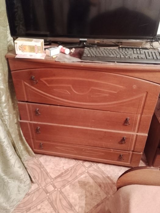 Спальный гарнитур