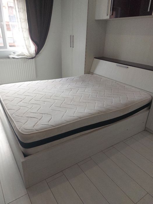 Inchiriez apartament cu 2 camere