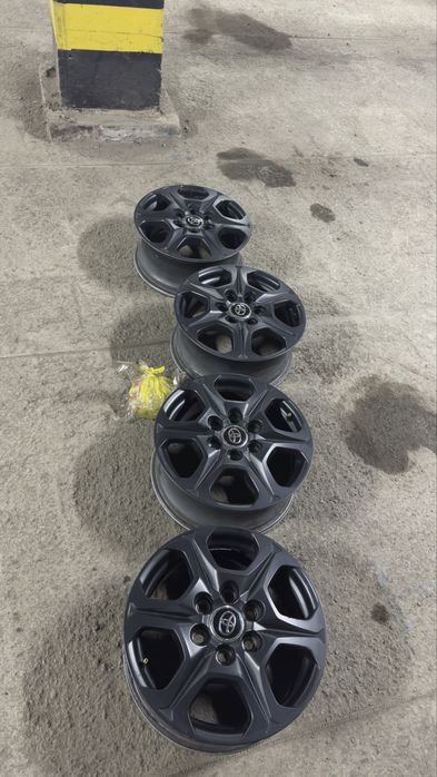 Toyota land Cruiser 300