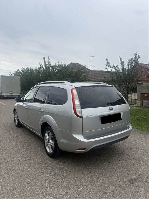 Ford Focus 1.6 benzin 2009
