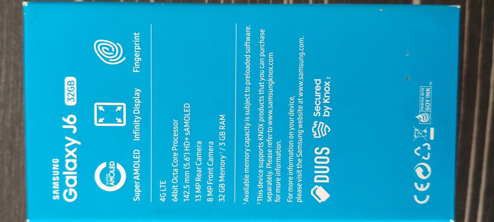 Мобилен телефон Samsung Galaxy J6