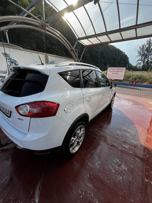 FORD Focus 2010 — imagine 3