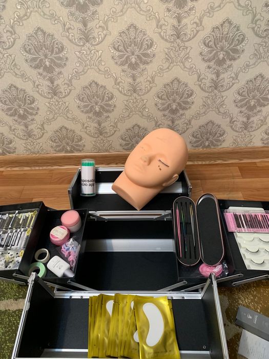 продам набор для наращивание ресниц.