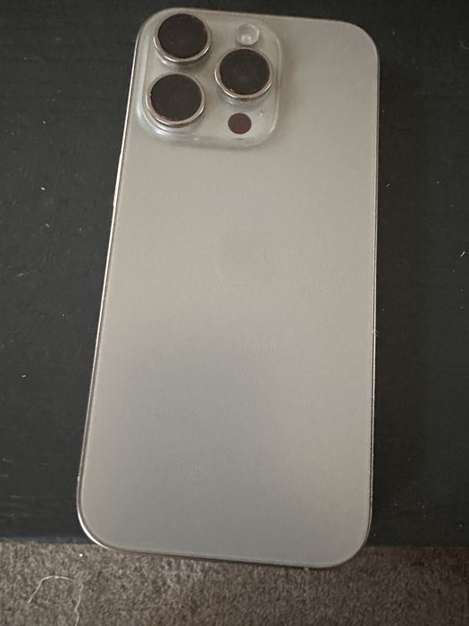 Iphone 16 pro apple