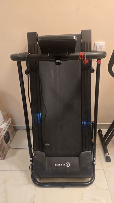 Електрическата бягаща пътека Klarfit Pacemaker X1