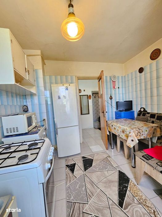 2 camere Negru Vodă / complex Ciocârlia, centrală / finisaje clasice
