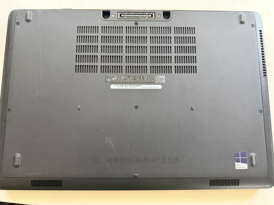 Dell Latitude E5550 — i5-5200U, 8GB RAM, SSD 256GB, Windows 10 Pro