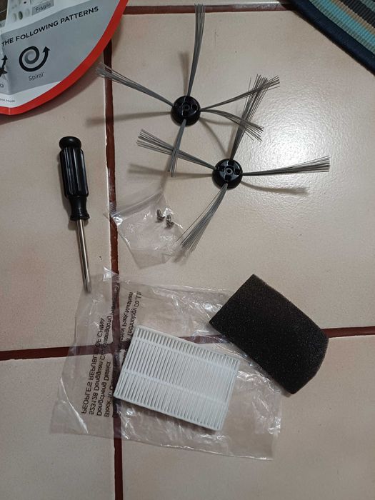 Прахосмукачка робот Black and Decker