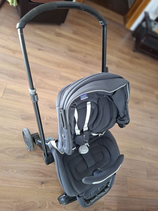 Carucior Chicco I move