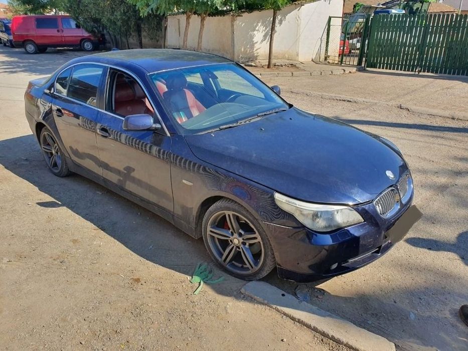 Dezmembrari  BMW 5 (E60, E61)  2003  > 2010 530 d Motorina