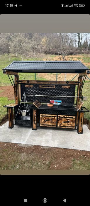 Gratar /  Barbeque  curte cu rotisor