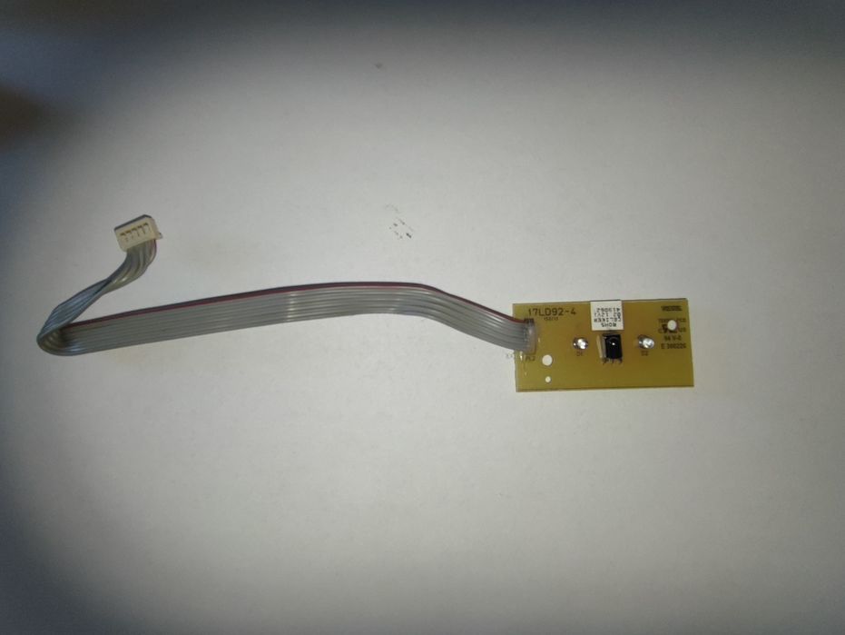 Vând placa control IR 17LD92-4 VESTEL