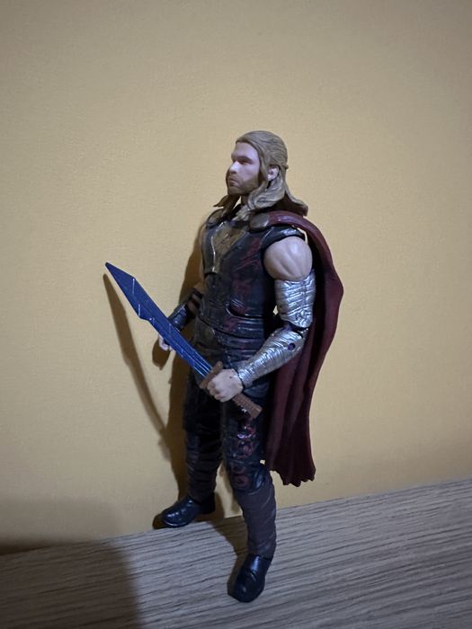 TOR колекционерска екшън фигурка Marvel