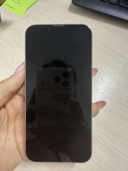 iPhone 13 pro, 128 гб,  серебристо-белый