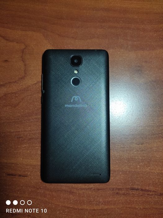 Смартфон Mandalina M200