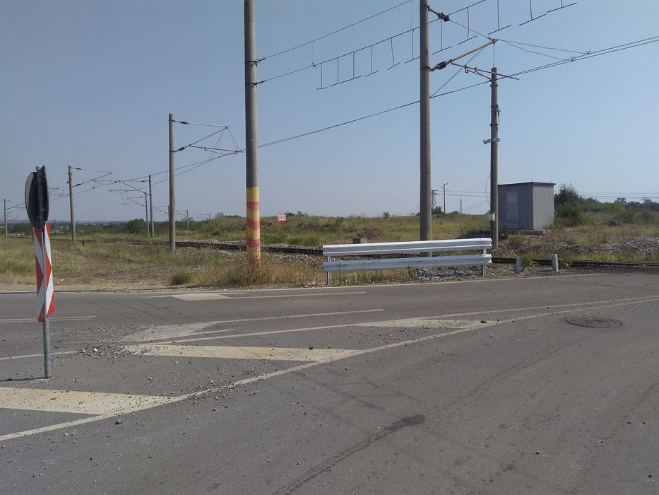 Продава се Парцел в Гълъбово - 8610 кв.м за 4 €/кв.м - Снимка #3