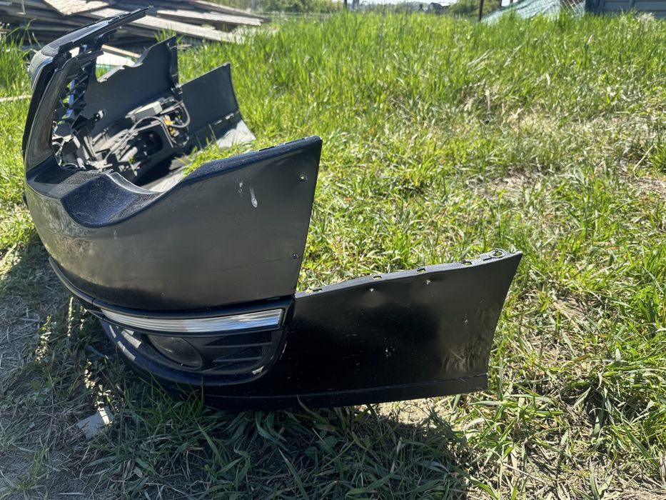 Bara fata passat b6 negru lc9x cu proiectoare ceata