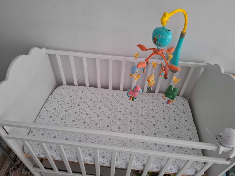 Кроватка детская