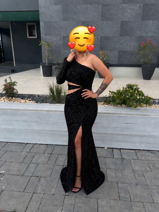 Rochie eleganta.