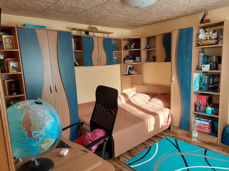 Dormitor modern din pal.