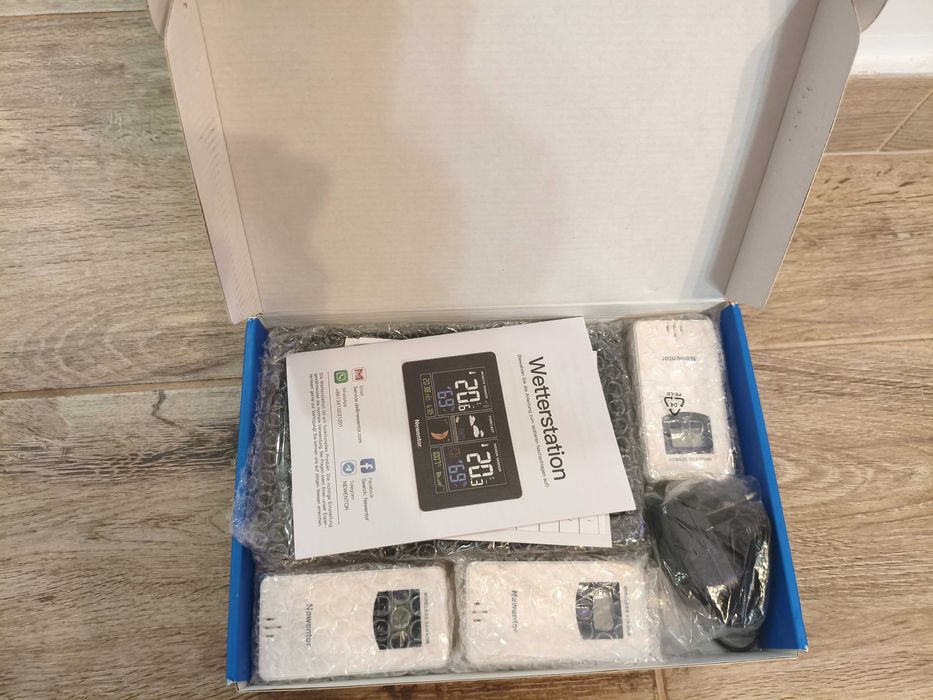 Stație meteo wirelesscu 3 senzori, prognoză meteo, ceas DCF, nouă