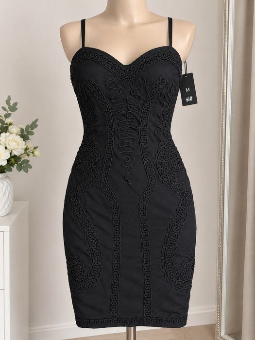 Rochie M, HM, cu eticheta