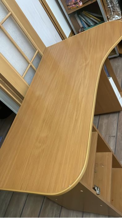 Стол компьютерный