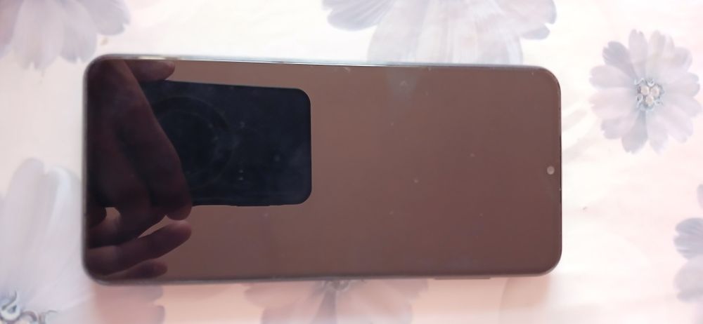 Samsung A13 сотилади