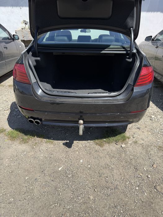 Dezmembrez bmw f10 facelift capota motor trager aripa injector far