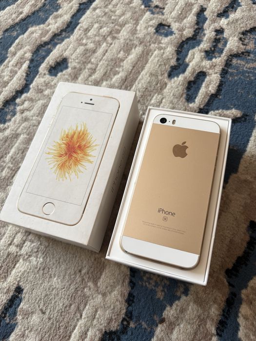 Iphone se 2016 64gb gold