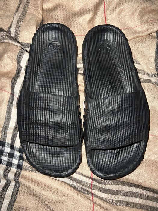 Papuci Adidas ㅤㅤ ㅤㅤ ㅤㅤ ㅤㅤ ㅤㅤ ㅤㅤ ㅤㅤ ㅤㅤ ㅤㅤ ㅤㅤ ㅤㅤ