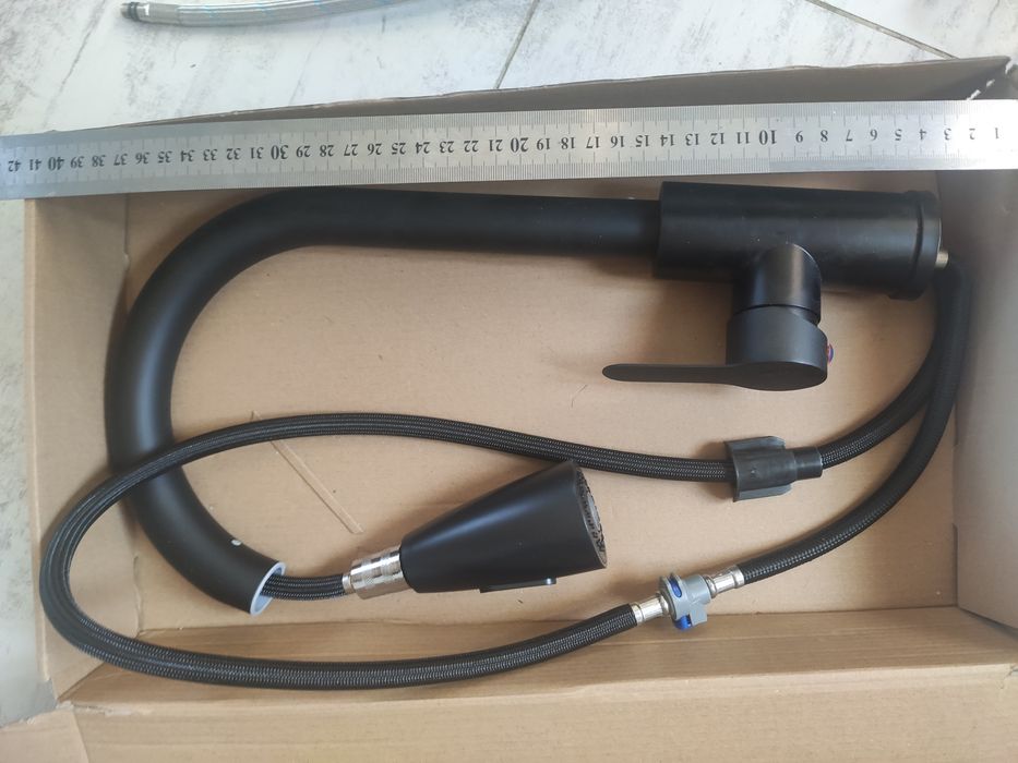 Новый смеситель, кран кухонный