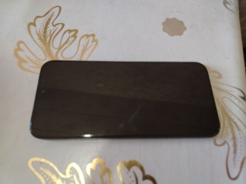 Хонор х 8 с в отличном состоянии