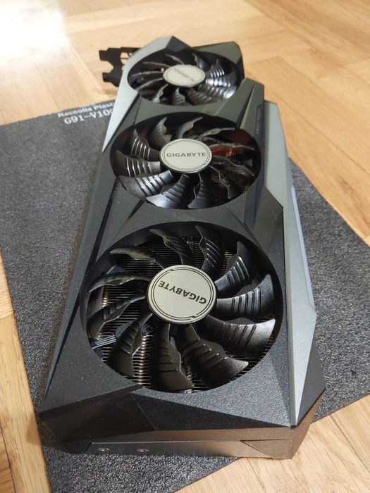 Gigabyte RTX 3080 10GB Gaming OC