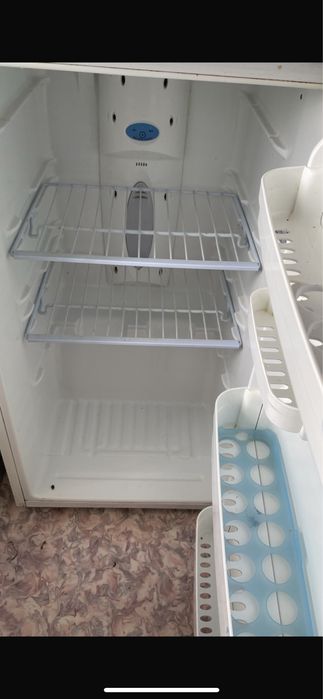 холодильник LG, вытяжка