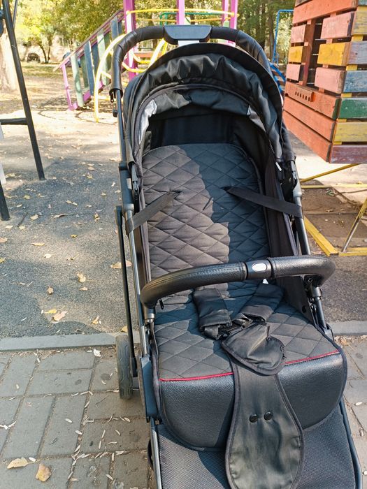 Детская коляска.