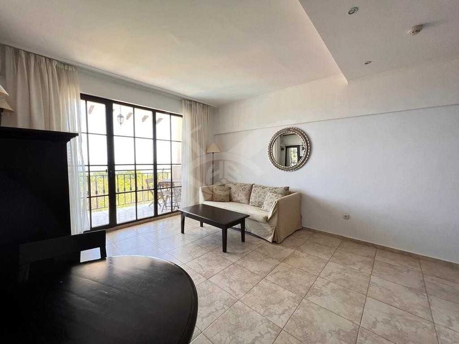 Продава се Двустаен апартамент в Обзор - 63 кв.м за 1080 €/кв.м - Снимка #1