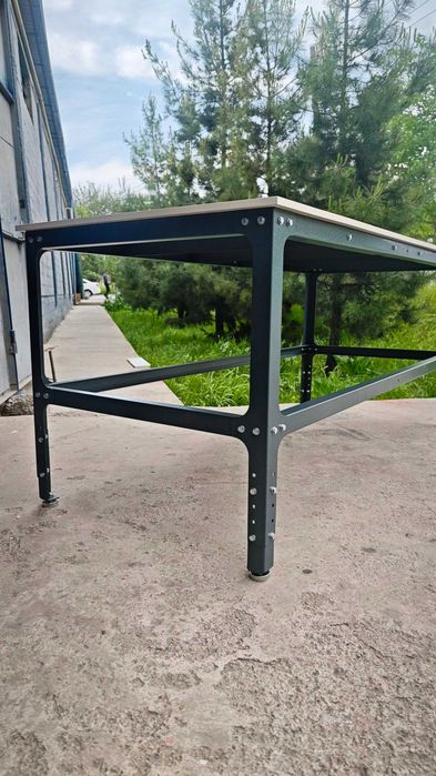 Рабочий стол металлический на сборно-разборном каркасе | METALCRAFT