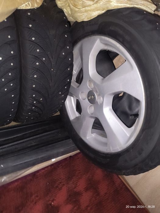 Продам диски  R16