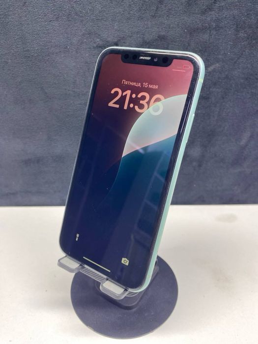 iPhone 11.