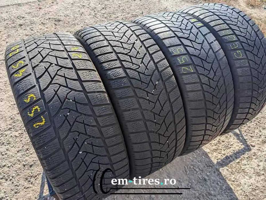 SET 4 Anvelope Iarna 255/45 R20 DUNLOP Winter Sport 5 SUV 105V