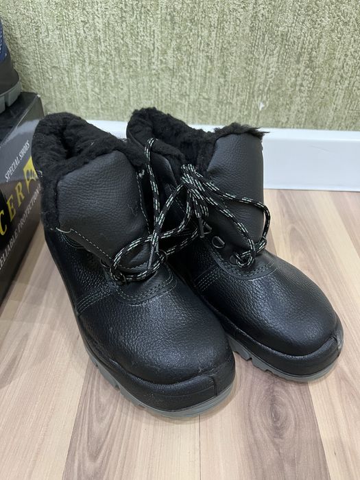 Спецботинки новые