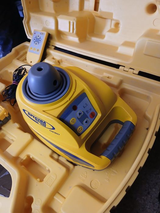 Spectra nivelă laser rotativă