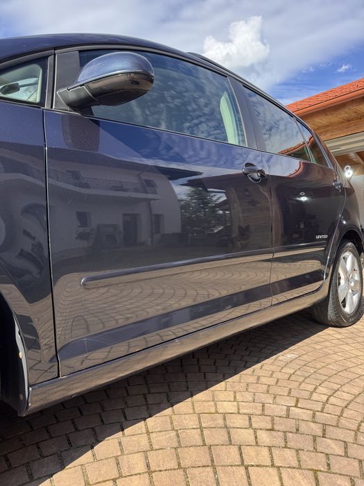 Vând Golf Plus 2009 149.000 km (dețin carvertical)