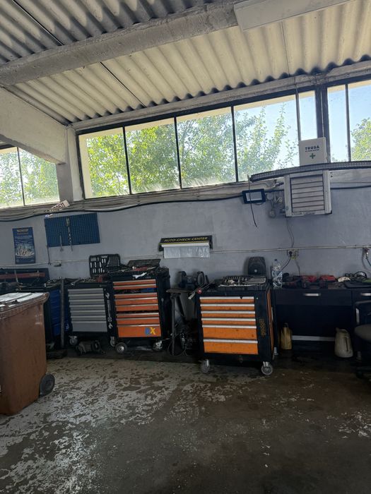 Vand scule service auto