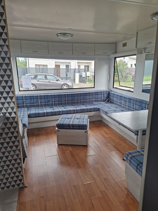 Casa pe roti Casa mobila Tiny House Casa de vacanta Container de locuit / living / 2 dormitoare / 2 bai / bucatarie / mobilata / 30 mp