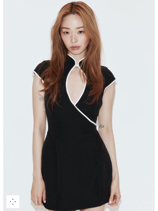 Черна къса рокля Zara