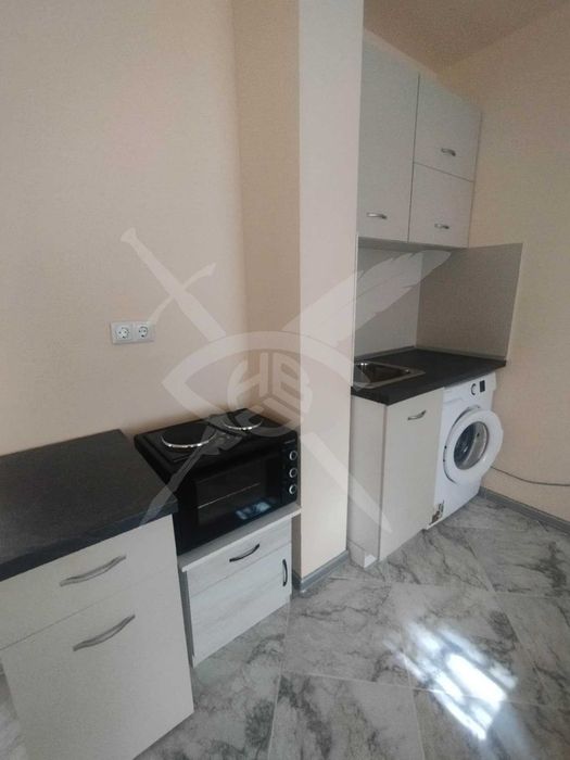 Дава се под наем Едностаен апартамент в Варна, Младост 2 - 40 кв.м за 375 € - Снимка #1